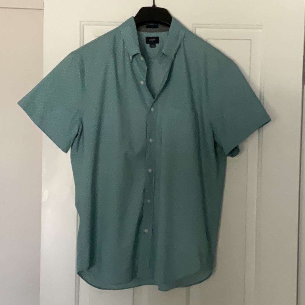 J. Crew Green Casual Button Down Shirt Relaxed Fit